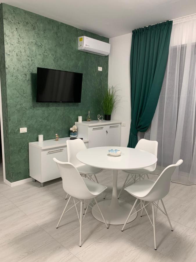 Apartament Alexandra Aparthotel Mamaia Esterno foto